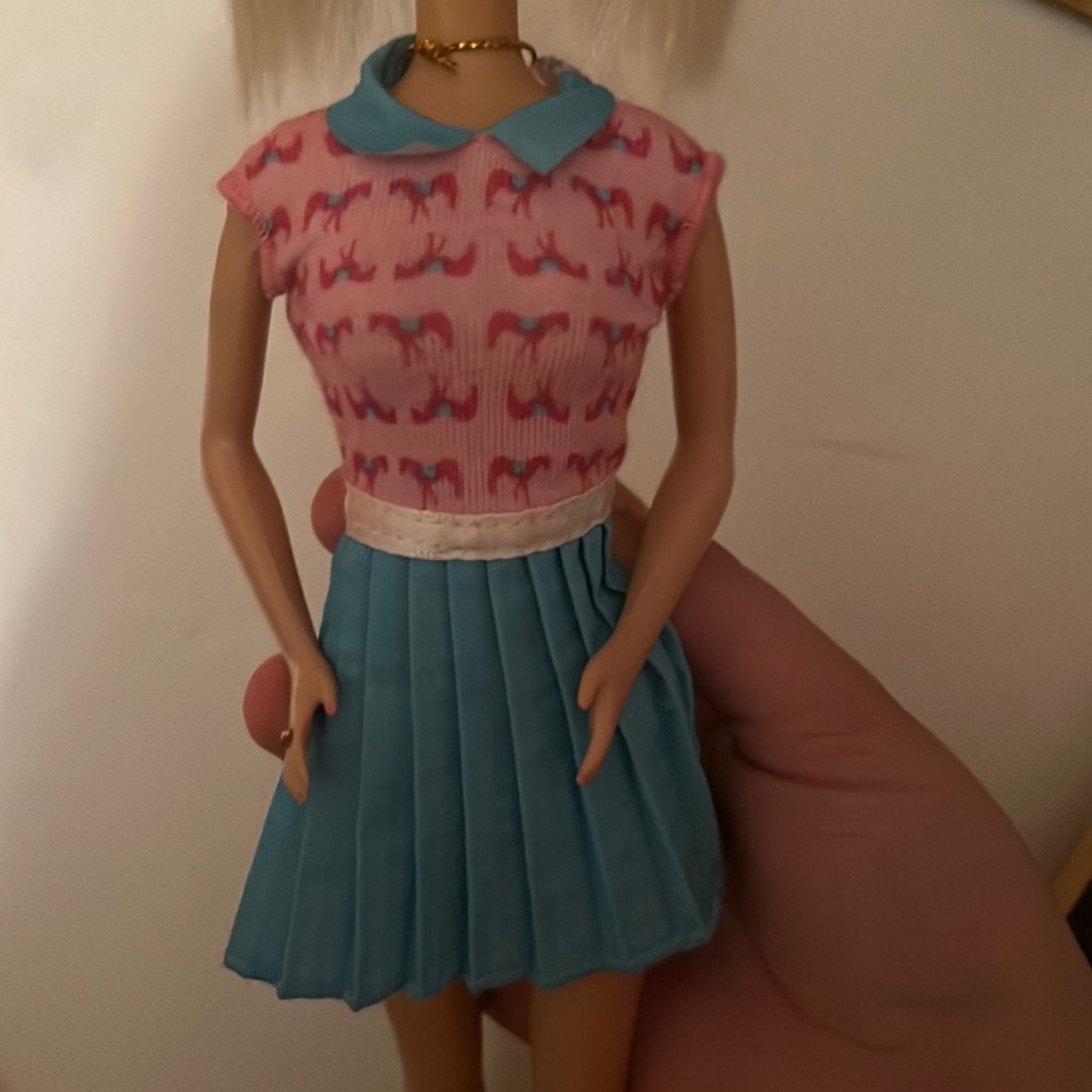 Collared Velcro Barbie Dress With Horses